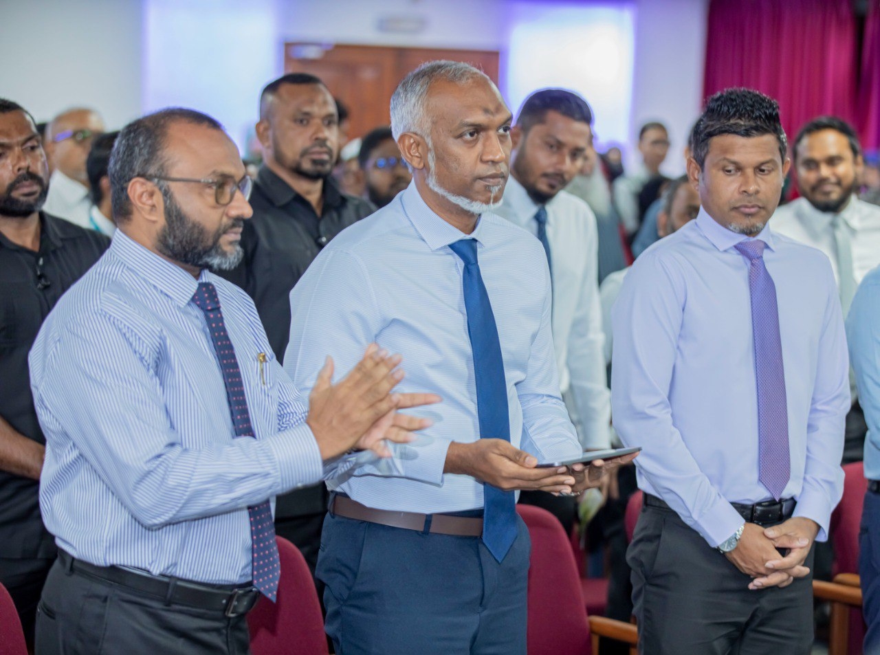 ރައީސުލްޖުމްހޫރިއްޔާ ޑރ. މުޙައްމަދު މުޢިއްޒު، ޒަކާތު ހައުސް އިފްތިތާޙްކޮށްދެއްވުމުގެތެރެއިން.