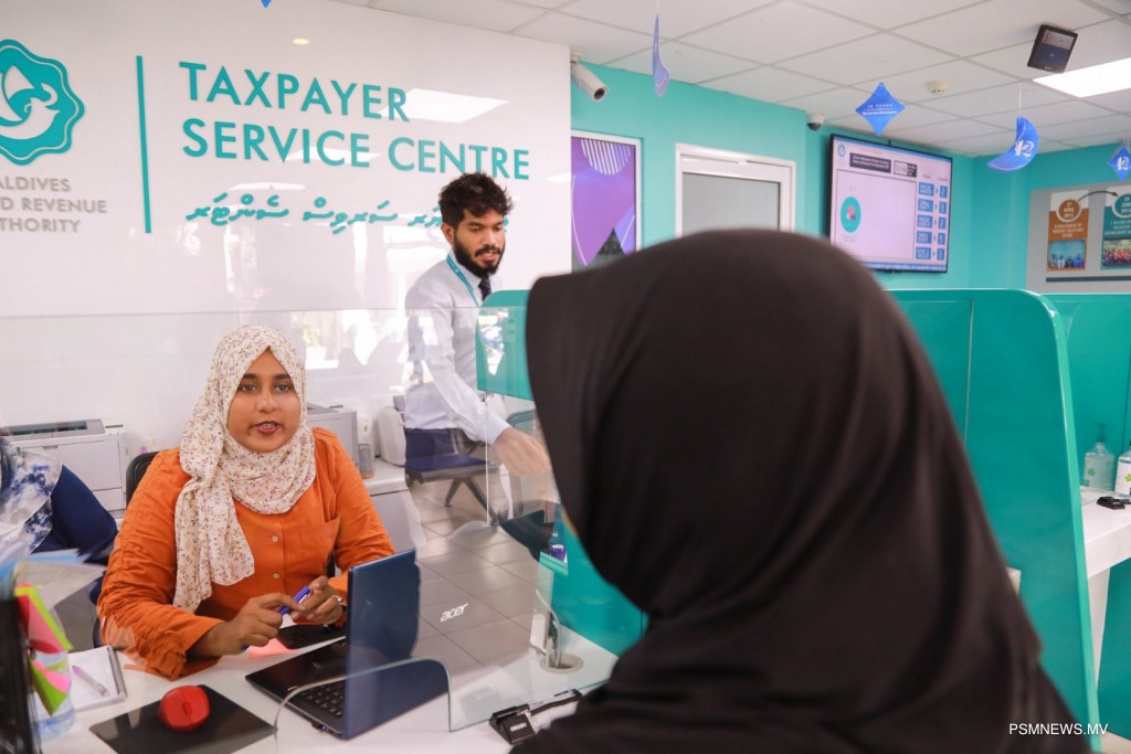 މީރާގެ ޑިރެކްޓަރުންގެ ބޯޑުގެ މެންބަރުކަމަށް ކުރިމަތިލުމުގެ ފުރުޞަތު ހުޅުއްވާލައްވައިފި!
