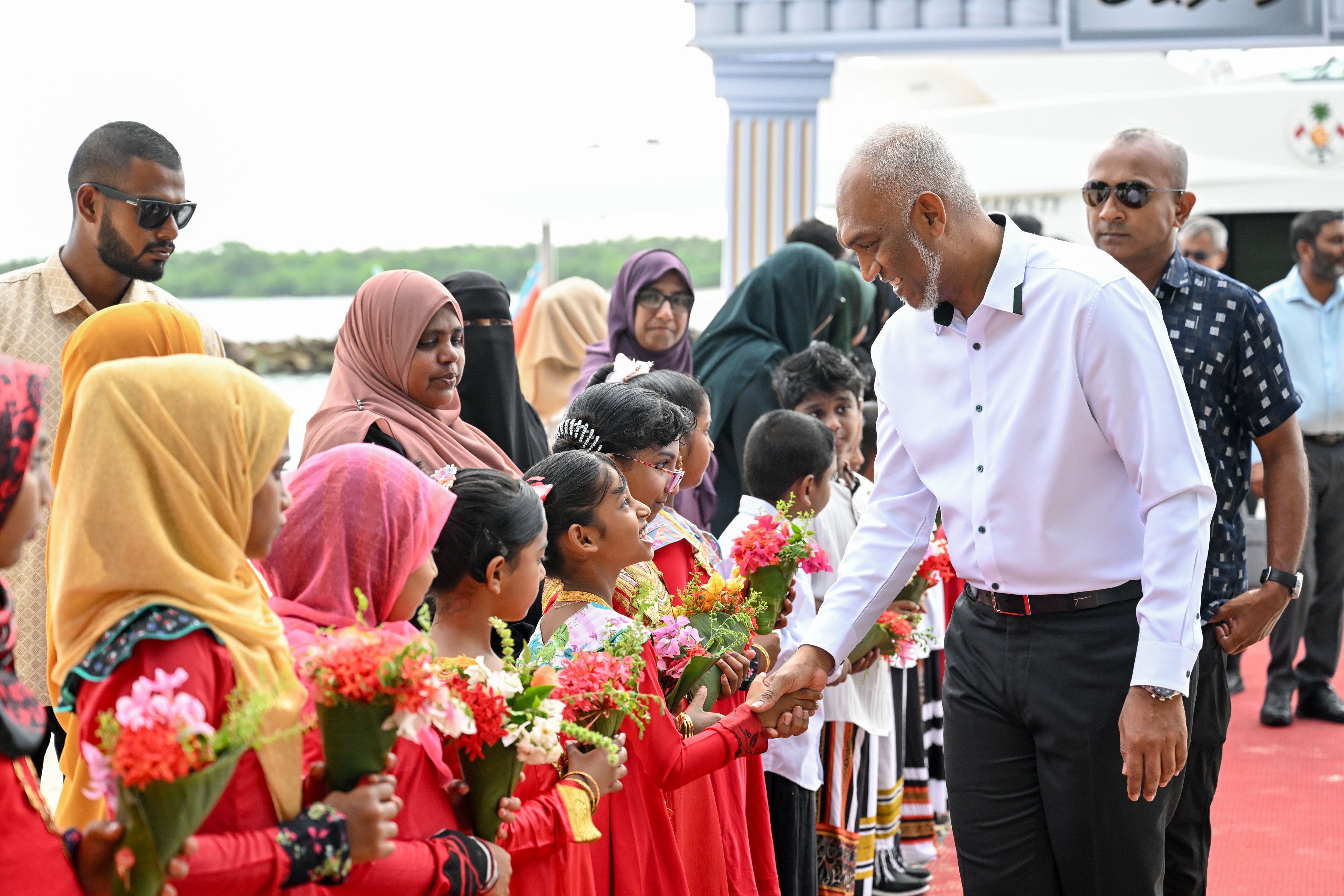 B. Atoll Ge 13 Rashakah Kuravva Dhathurufulheh Gai Raees ...