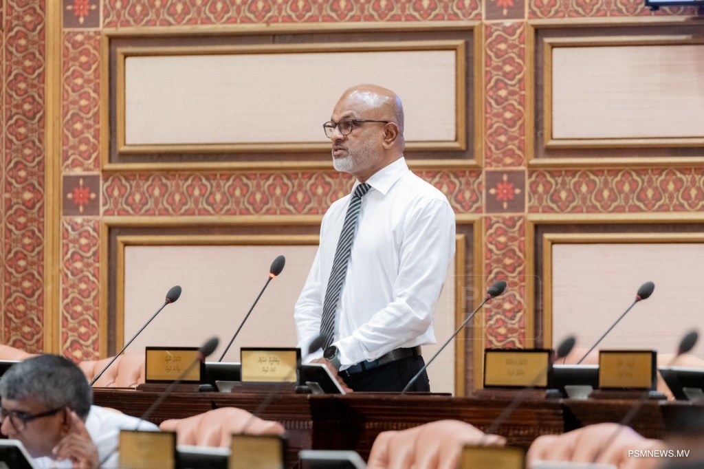 ސިނގިރޭޓް ވައްކަން ކުރި މީހުން އެ ފައިސާ ޖުވާކުޅެން ހޭދަކުރި، ފައިސާތައް ވަނީ ގެއްލިފައި: ނާޒިމް 
