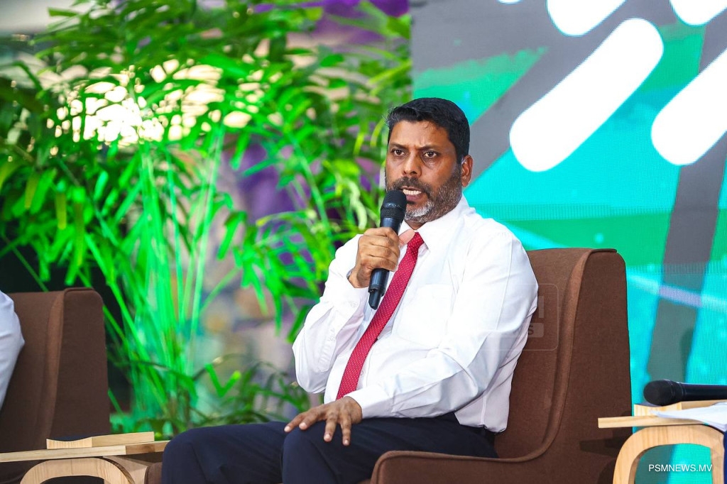 ހުޅުމާލެ 2 ގެ މަލްޓި ސްޕޯޓްސް ކޮމްޕްލެކްސްގެ މަސައްކަތް ވަރަށް އަވަހަށް ފަށާނަން: ވަޒީރު ރާފިޢު 