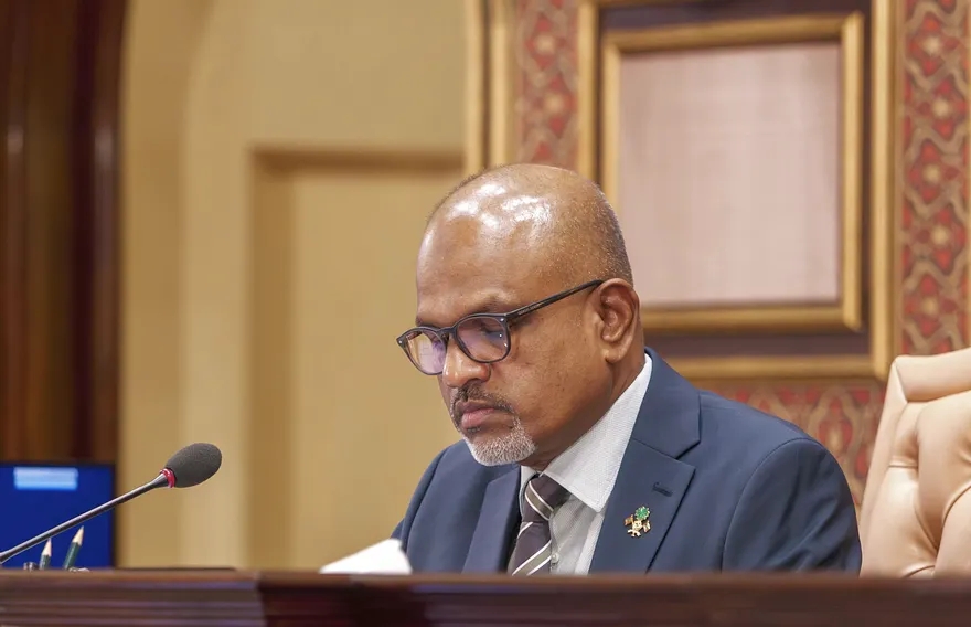 މަޖިލިސް ނައިބް ރައީސް ކަމުން ނާޒިމް އިސްތިއުފާ ދީފި