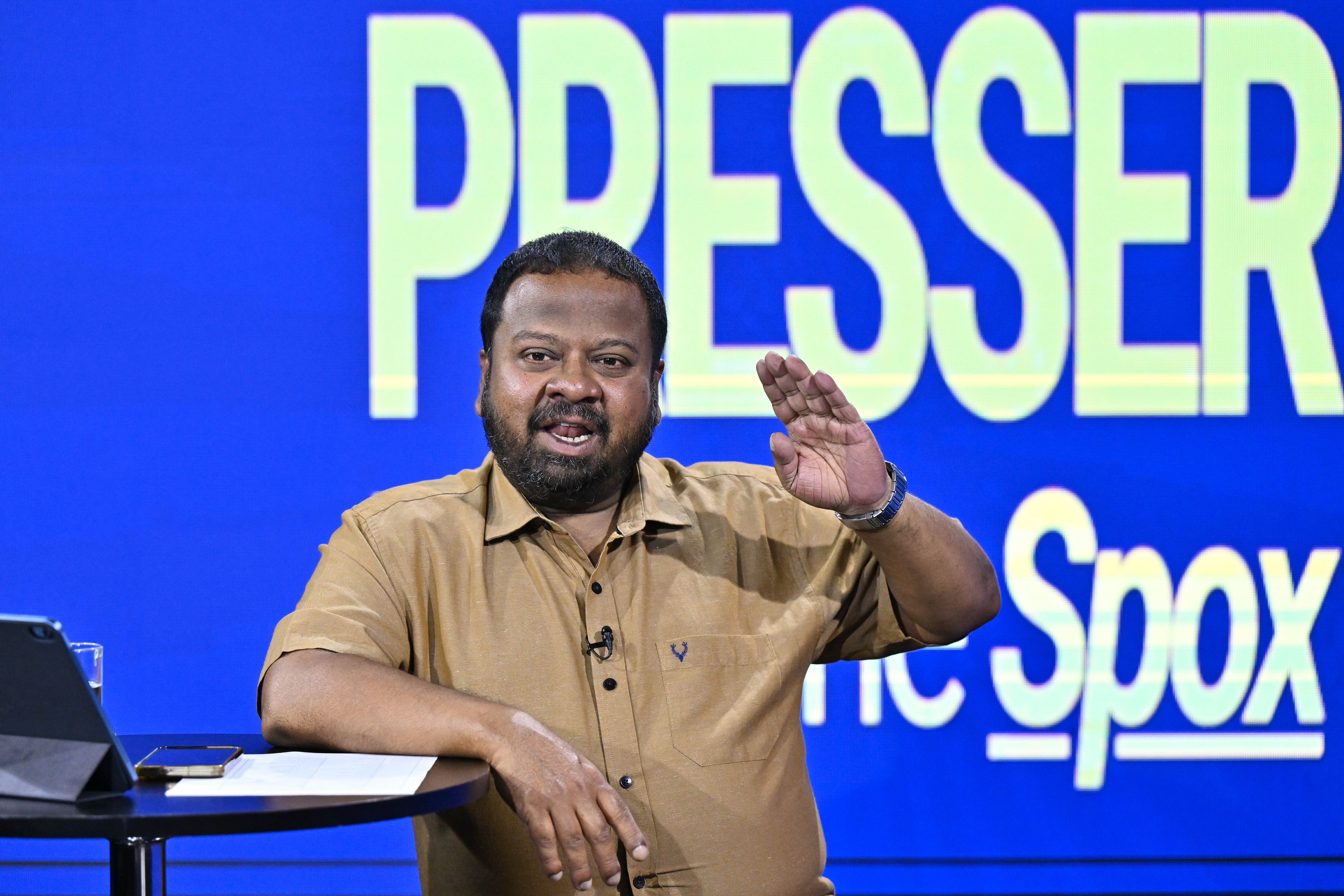 މާލީ ޙާލަތު ރަނގަޅުކުރުމަށް އަސާސީ ޚިދުމަތްތައް ހުއްޓާލުމަކީ ރައީސްގެ ސިޔާސަތެއް ނޫން: މުންދު 