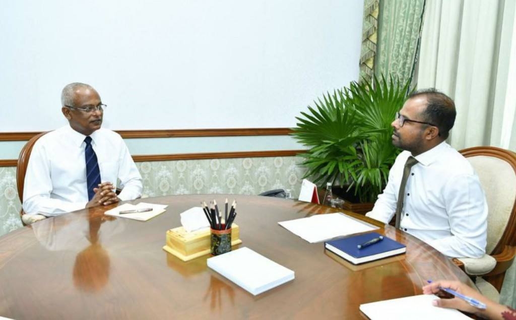 މަލްޝާ އާއި ޝިއުނާއަށް ފާޑުކިޔުމުން ޕީއެސްއެމްގެ މުވައްޒަފަކު ވަޒީފާއިން ކަނޑާލި ކަމަށްބުނެ އަދަދު ނޫހުން ގެނެސްދިނީ ދޮގު ހަބަރެއް