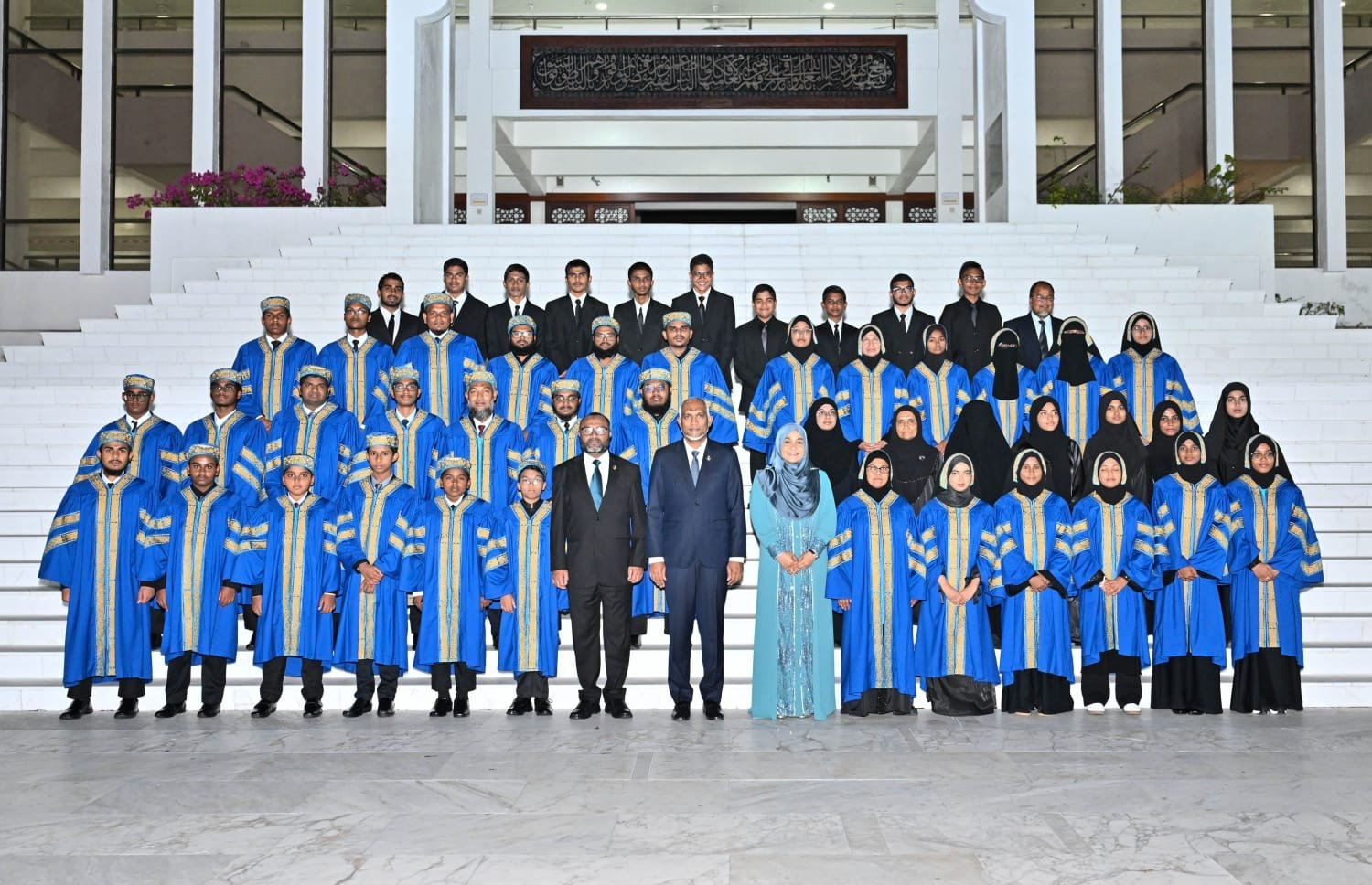 ޤުރުއާން ހިތުދަސް ކުރަމުން އަންނަ ދަރިވަރުންގެ އަދަދު 2000 އަށް ވުރެ ގިނަ